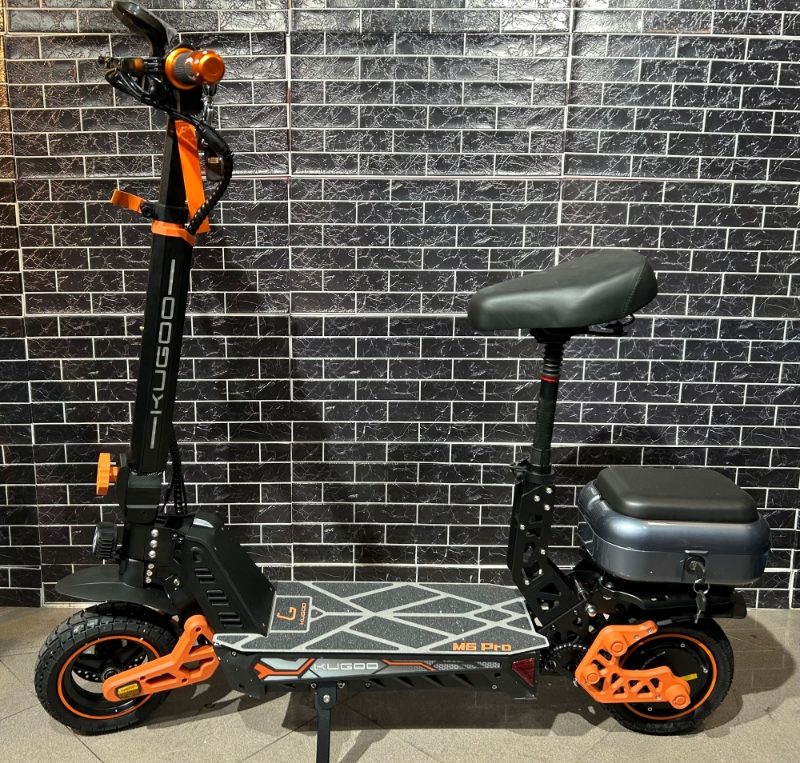 تصویر  اسکور برقی کوگو M6pro سفارش امریکا